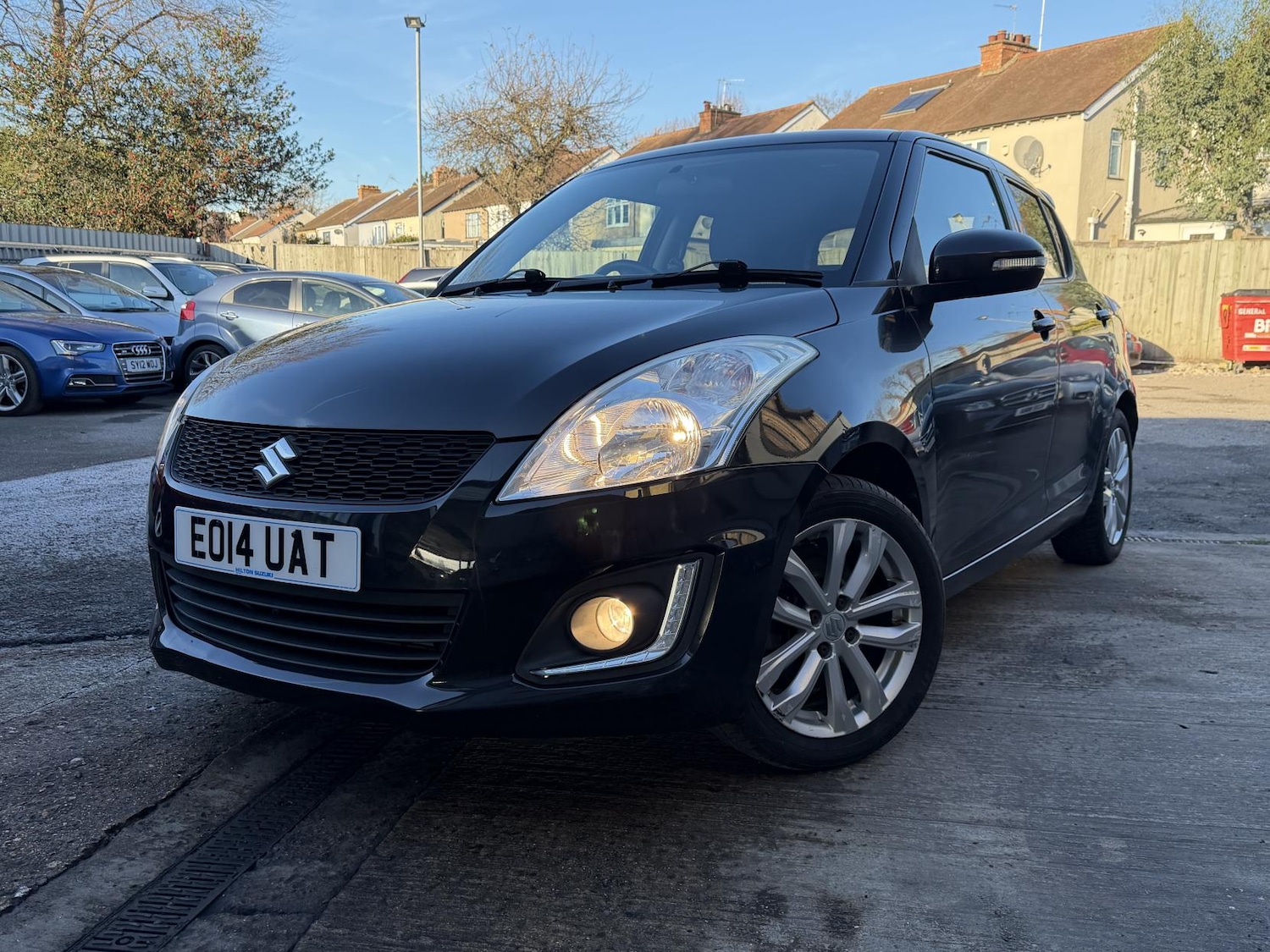 Used Suzuki Swift 2014 for sale - 76762226: Photo 3