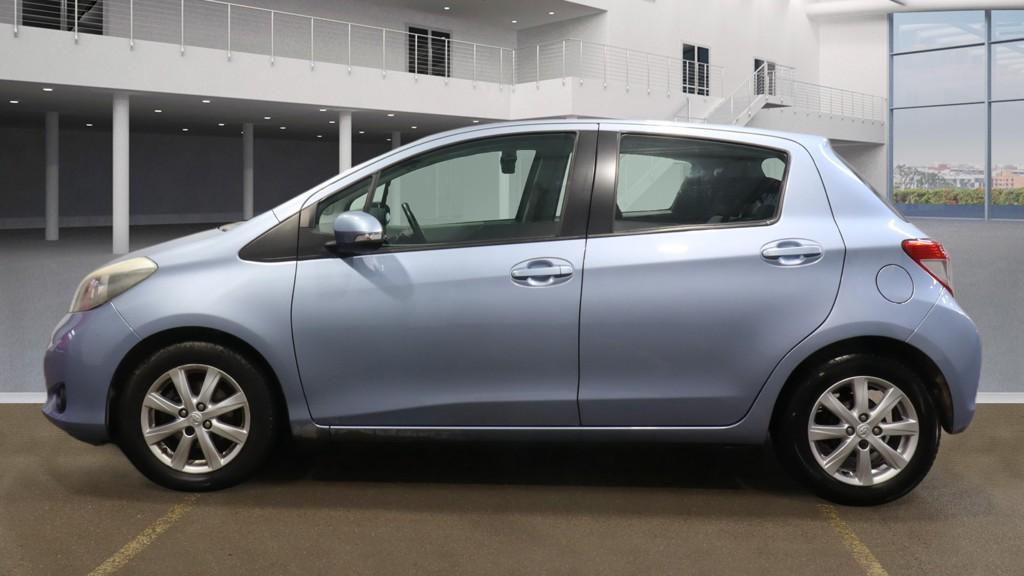 Used Toyota Yaris 2012 for sale - 77015197: Photo 6