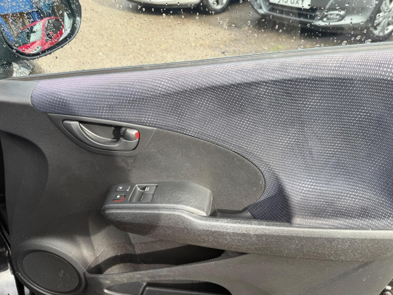 Used Honda Jazz 2012 for sale - 76948941: Photo 40