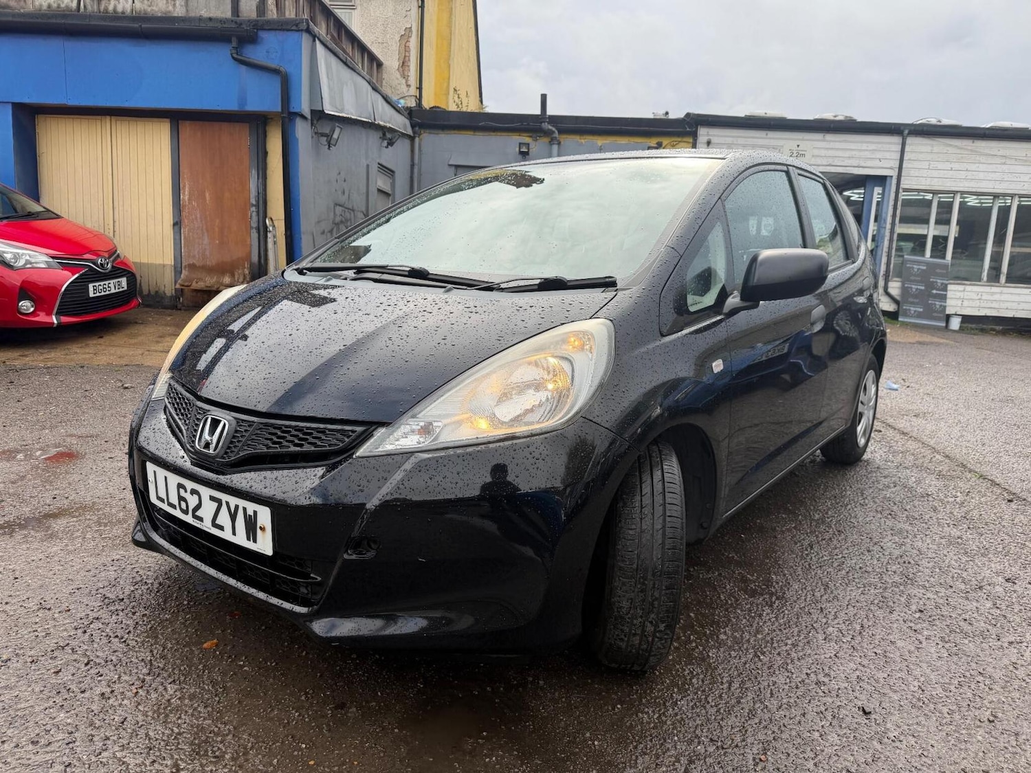 Used Honda Jazz 2012 for sale - 76948941: Photo 62