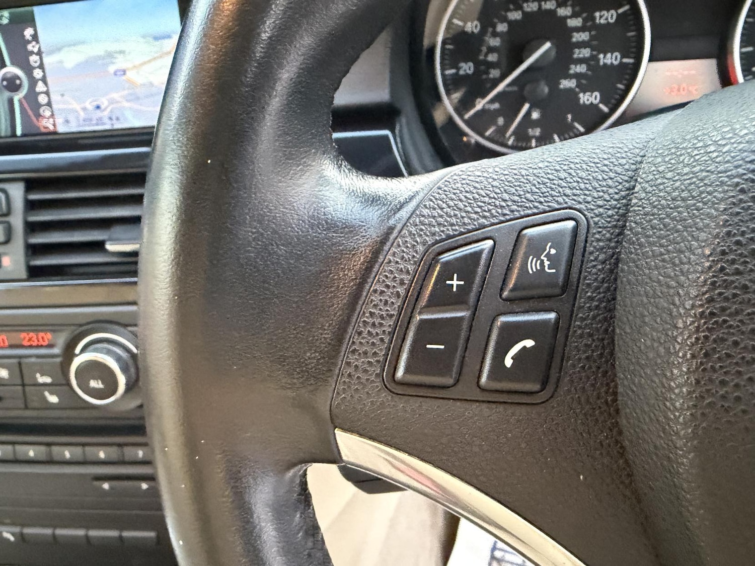 Used BMW 3 Series 2010 for sale - 77170696: Photo 15