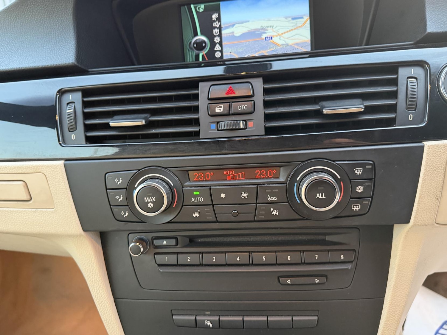 Used BMW 3 Series 2010 for sale - 77170696: Photo 23