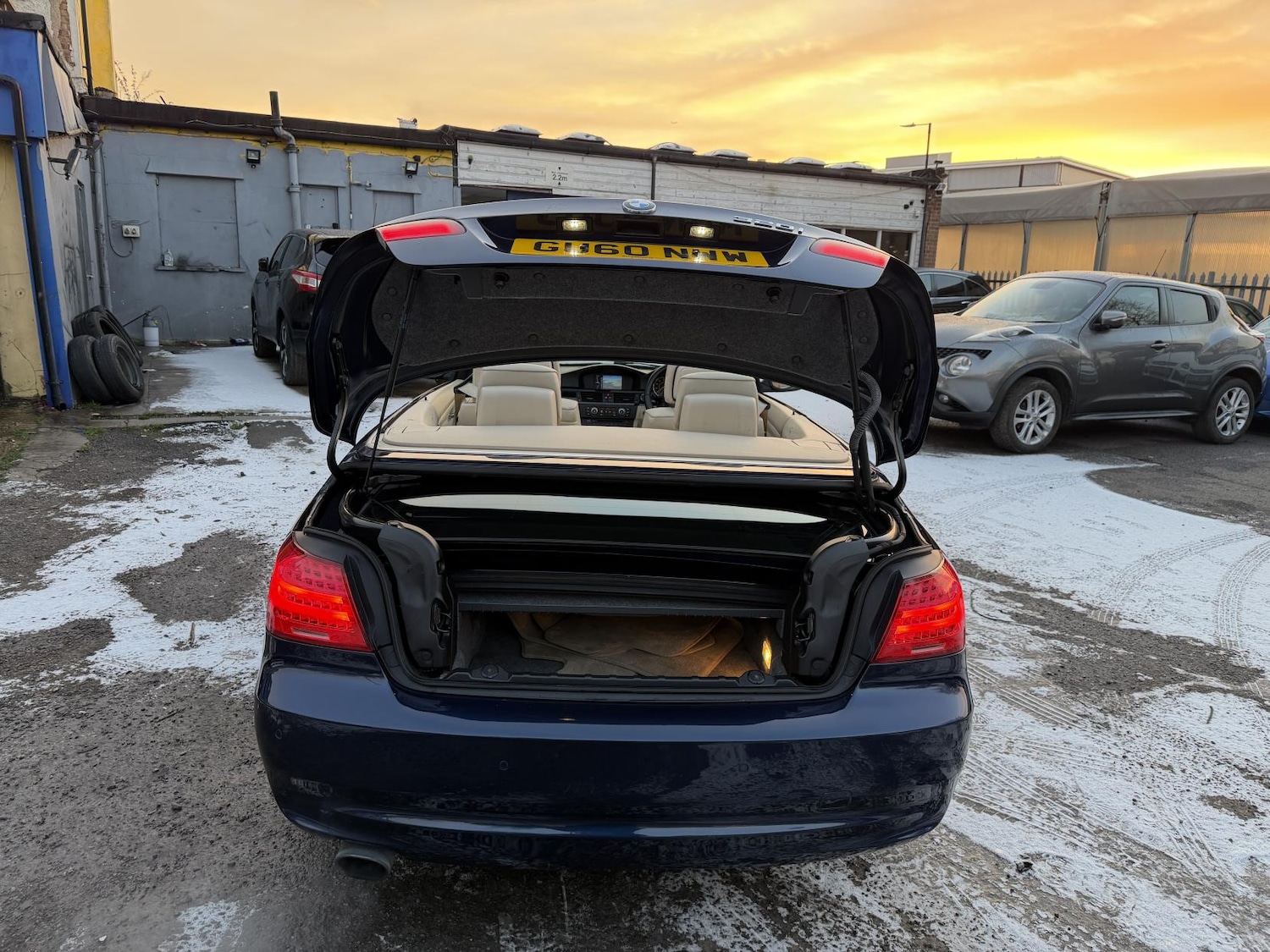 Used BMW 3 Series 2010 for sale - 77170696: Photo 41