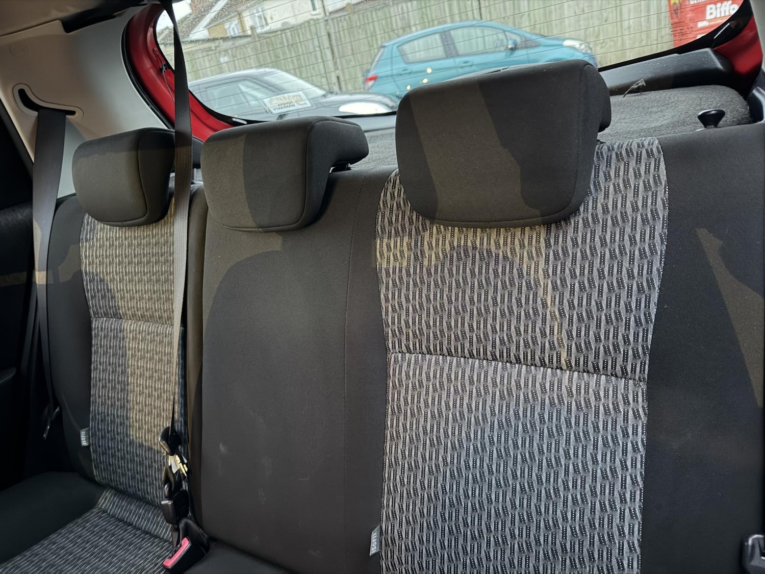 Used Toyota Yaris 2014 for sale - 76762215: Photo 25