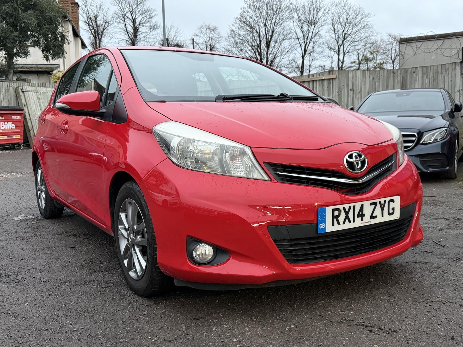 Used Toyota Yaris 2014 for sale - 76762215: Photo 4