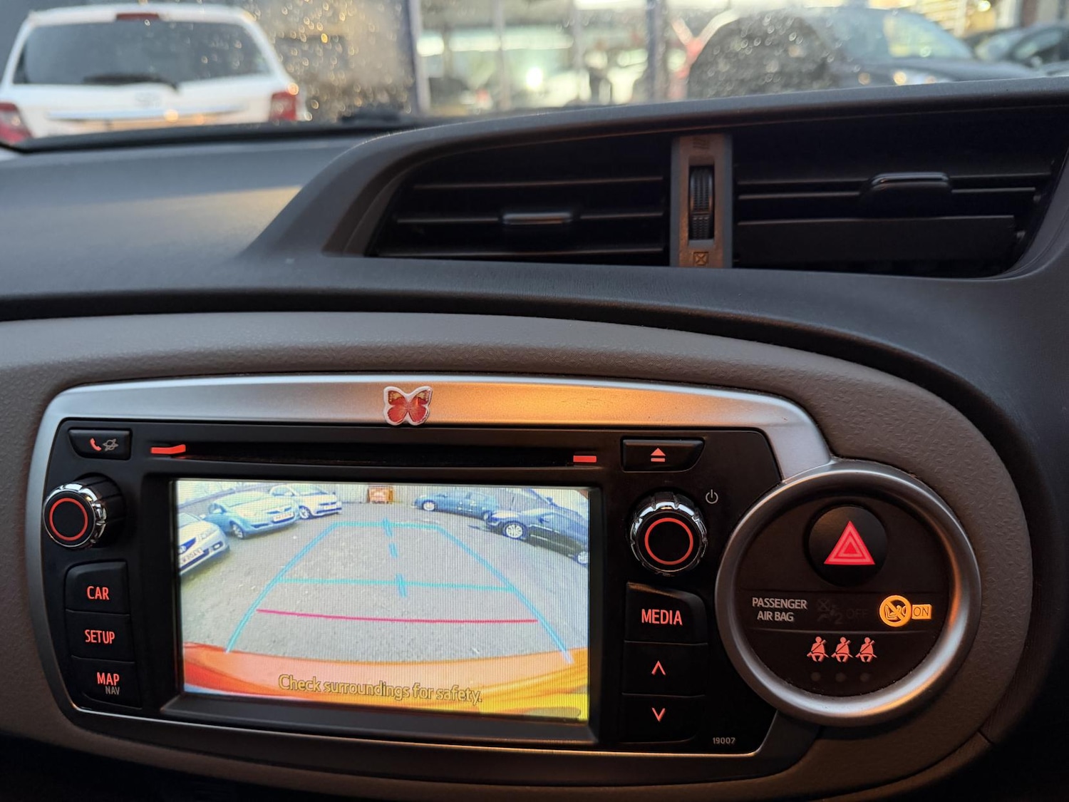 Used Toyota Yaris 2014 for sale - 76762215: Photo 50