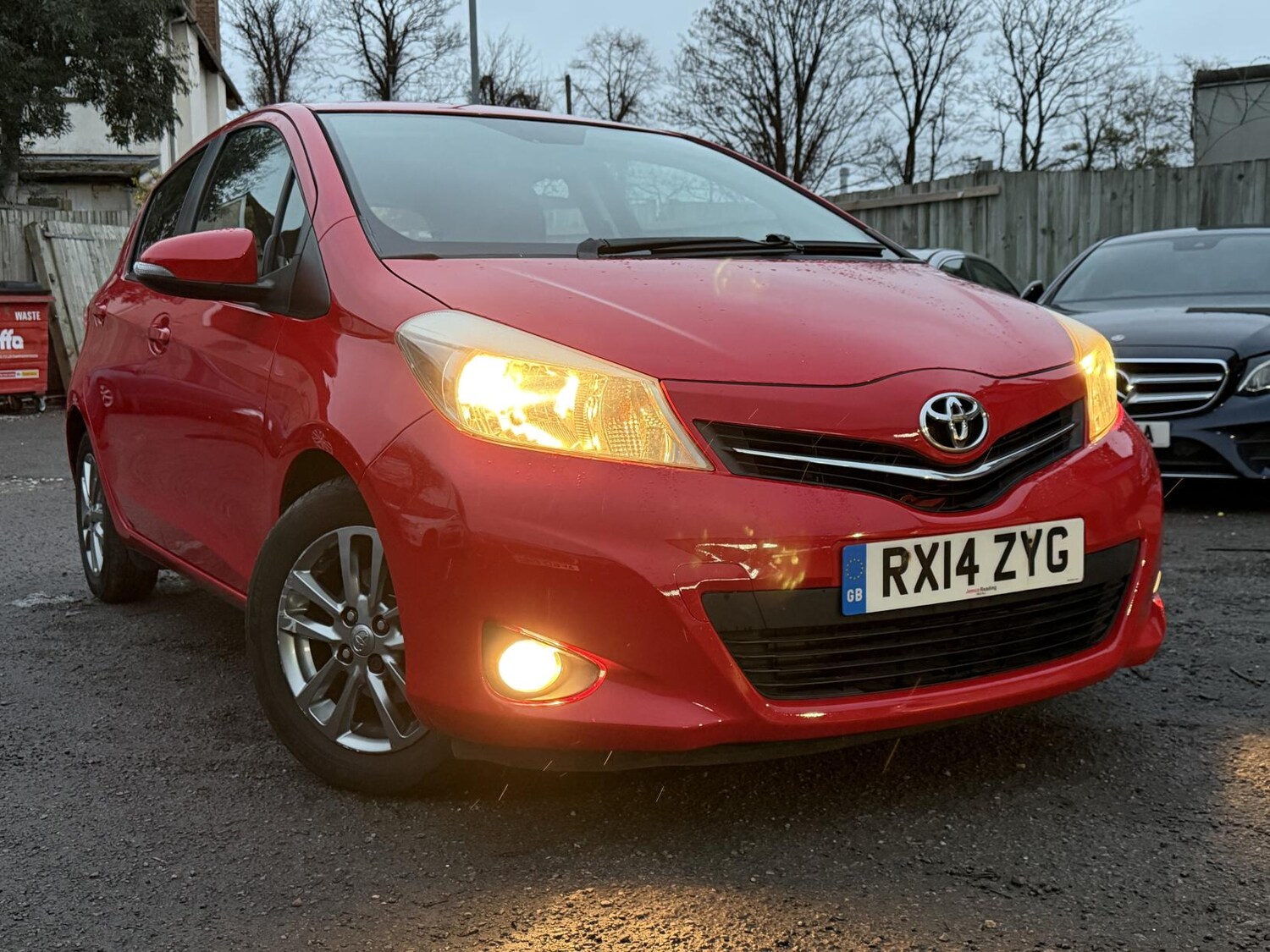 Used Toyota Yaris 2014 for sale - 76762215: Photo 55