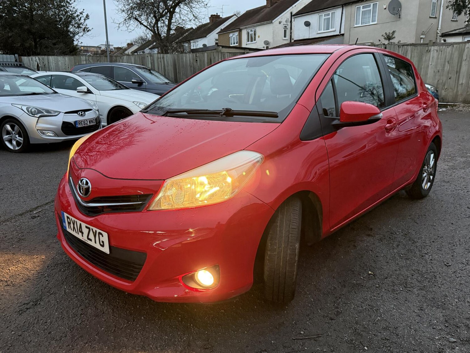 Used Toyota Yaris 2014 for sale - 76762215: Photo 64