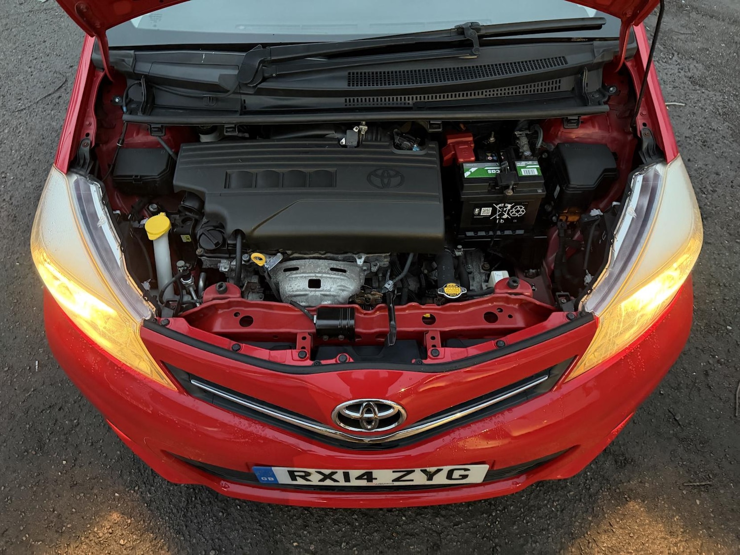 Used Toyota Yaris 2014 for sale - 76762215: Photo 68