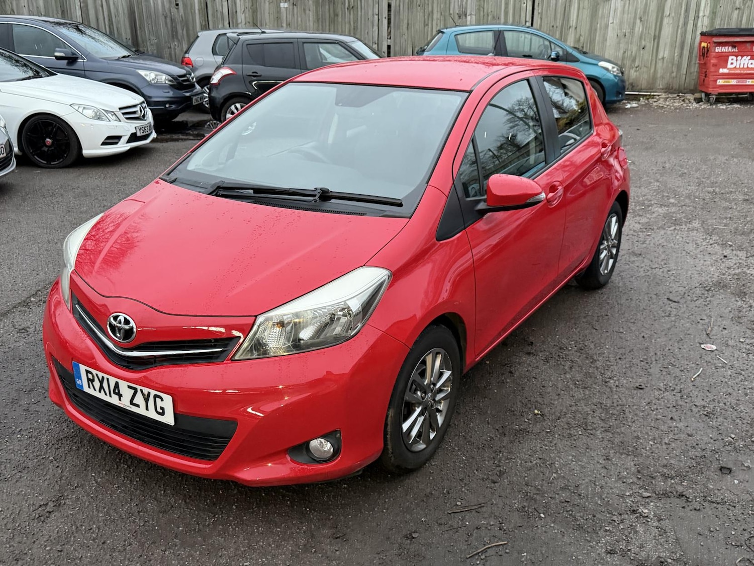 Used Toyota Yaris 2014 for sale - 76762215: Photo 7