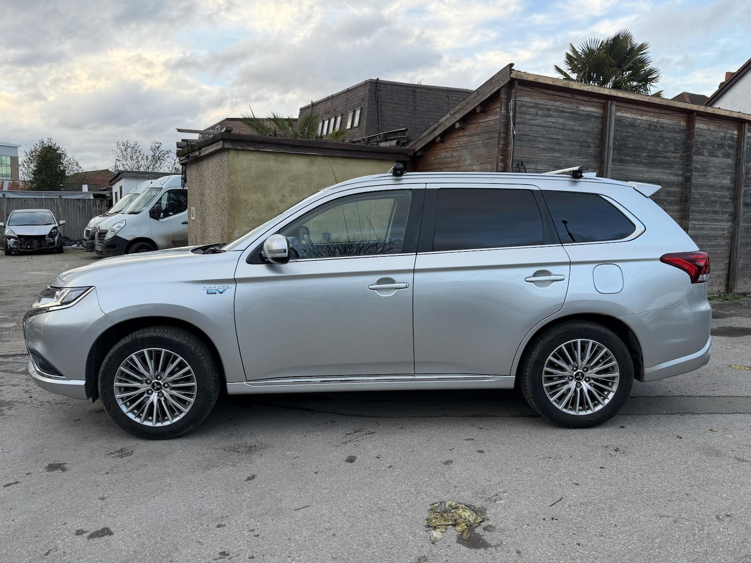 Used Mitsubishi Outlander 2020 for sale - 77264771: Photo 12