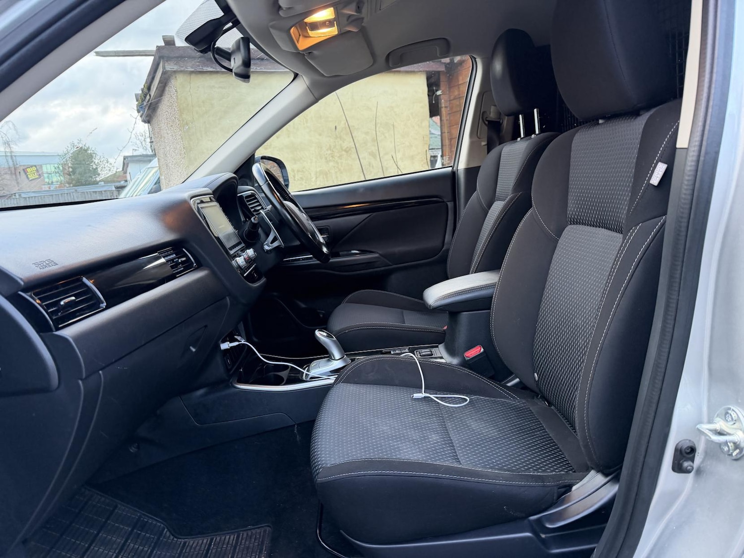 Used Mitsubishi Outlander 2020 for sale - 77264771: Photo 21