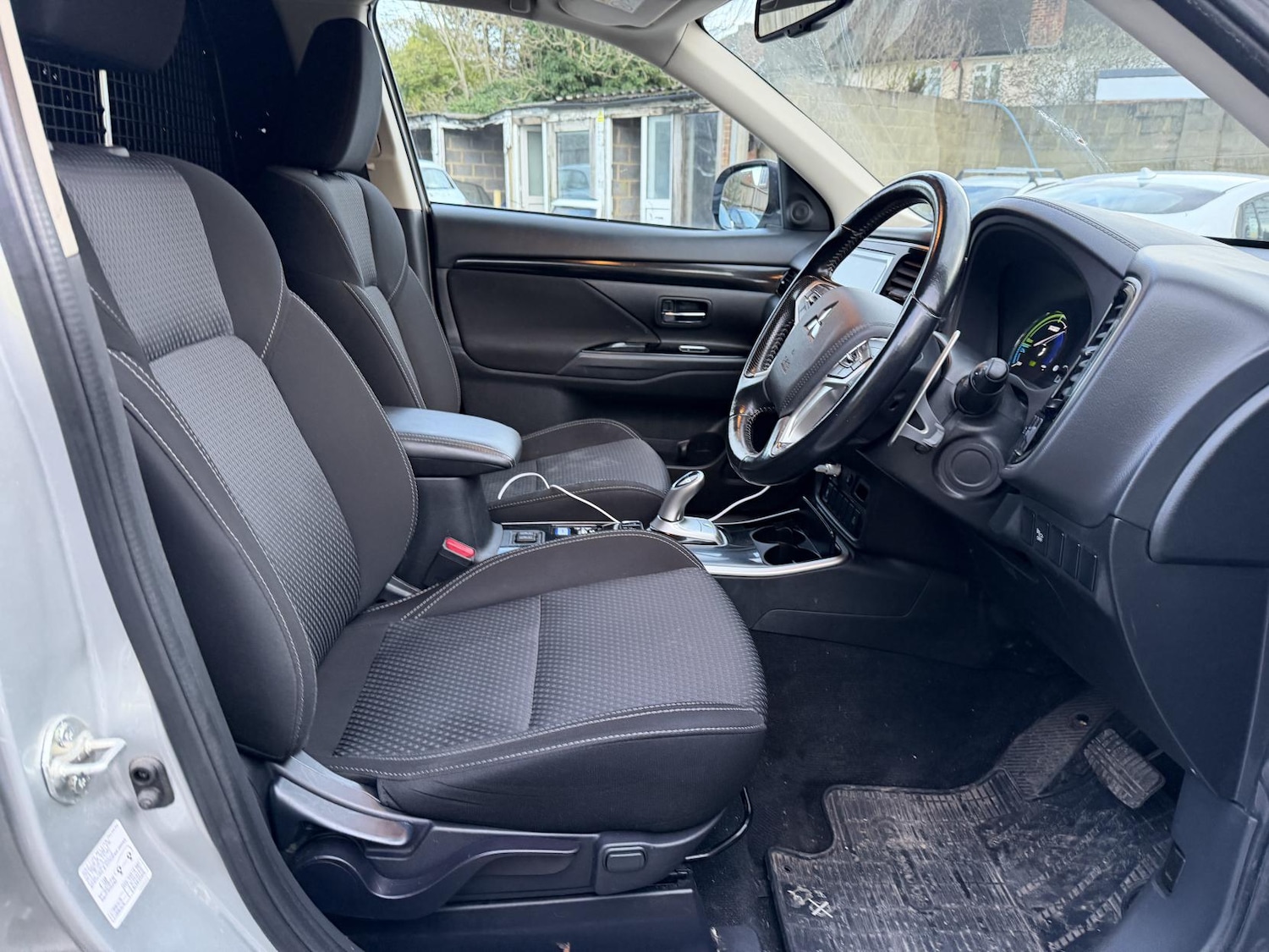 Used Mitsubishi Outlander 2020 for sale - 77264771: Photo 25