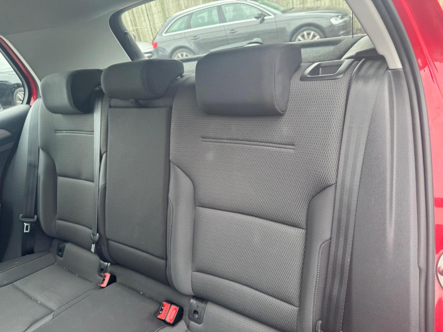 Used Volkswagen Golf 2015 for sale - 76762212: Photo 25