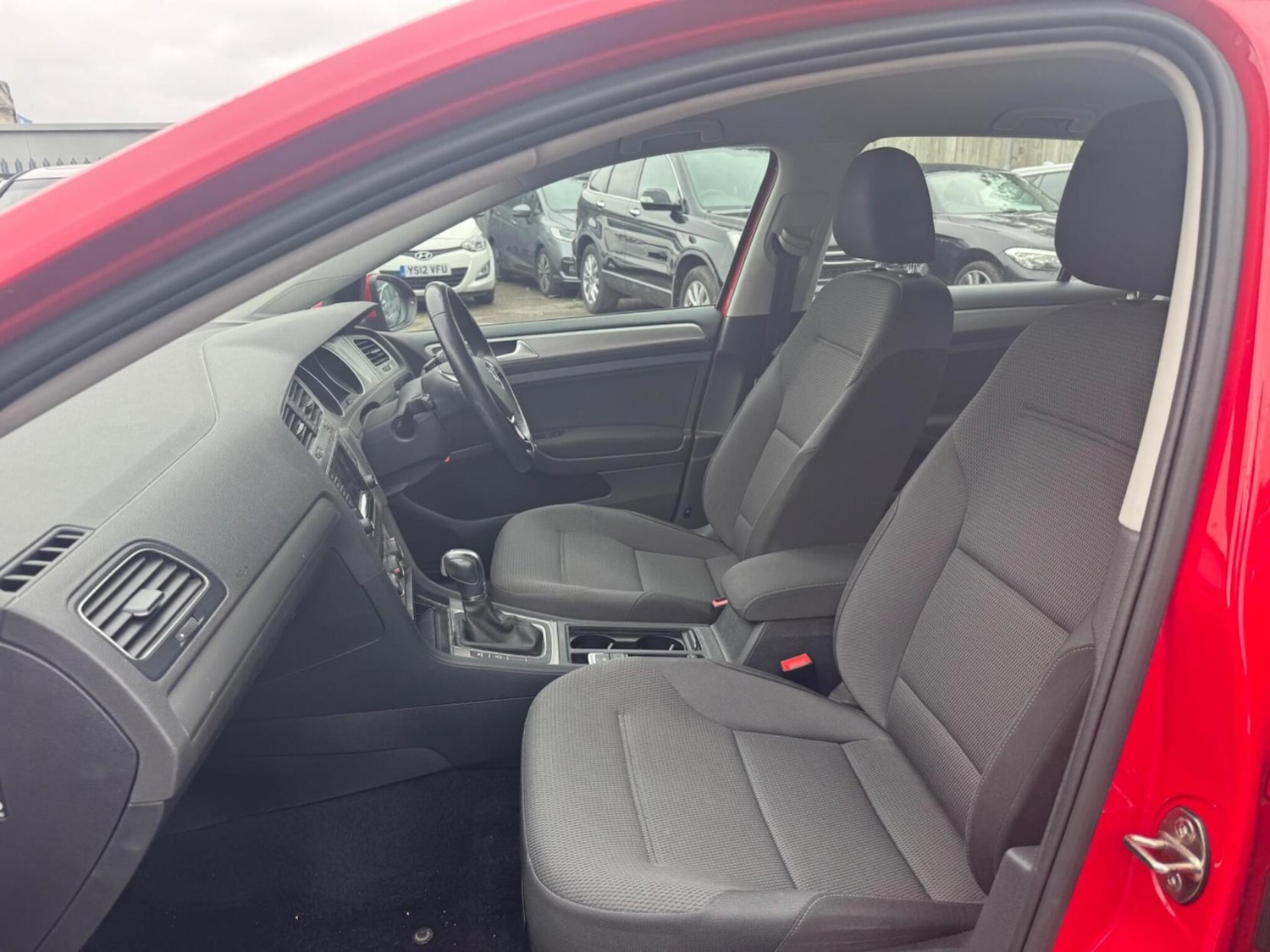 Used Volkswagen Golf 2015 for sale - 76762212: Photo 27