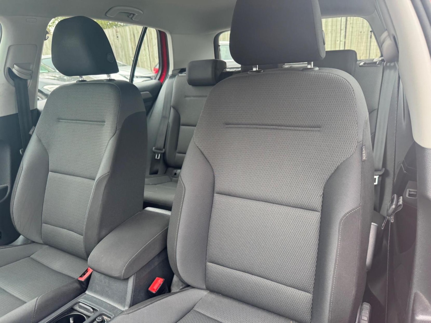 Used Volkswagen Golf 2015 for sale - 76762212: Photo 32