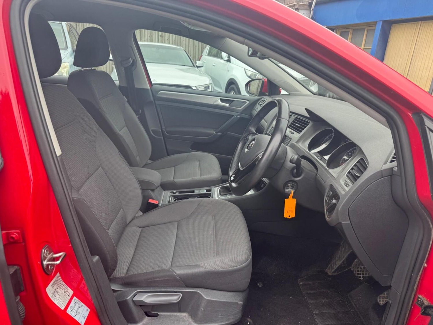 Used Volkswagen Golf 2015 for sale - 76762212: Photo 34