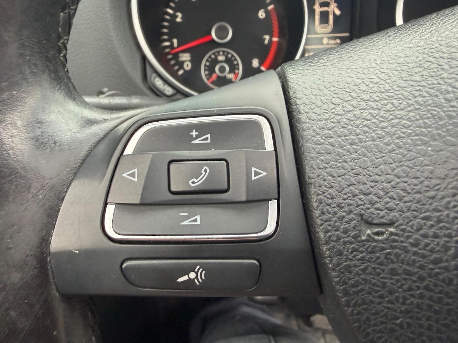 Used Volkswagen Golf 2012 for sale - 76762214: Photo 52