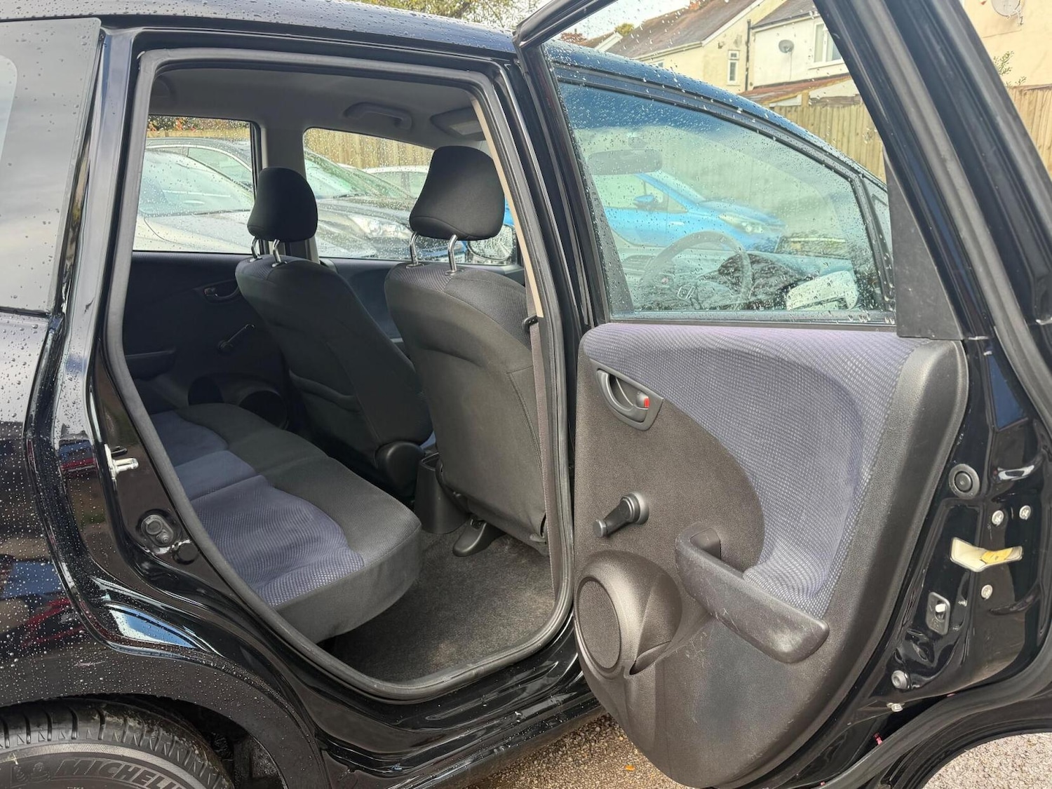 Used Honda Jazz 2012 for sale - 76762222: Photo 18