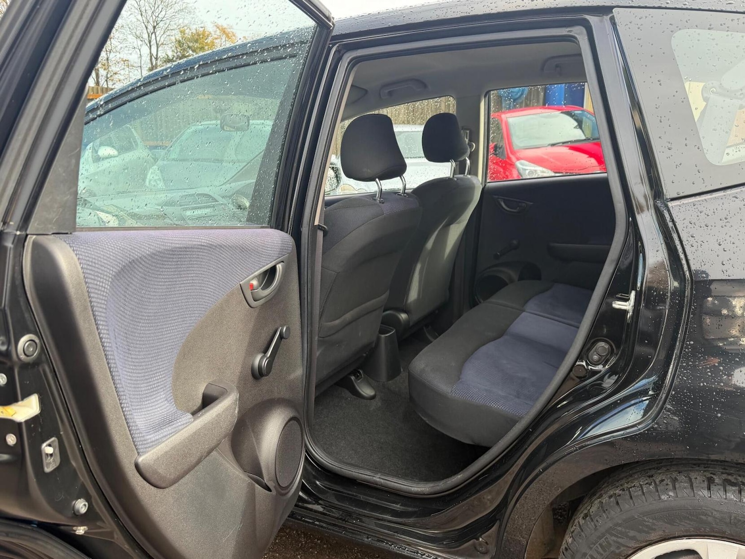 Used Honda Jazz 2012 for sale - 76762222: Photo 22