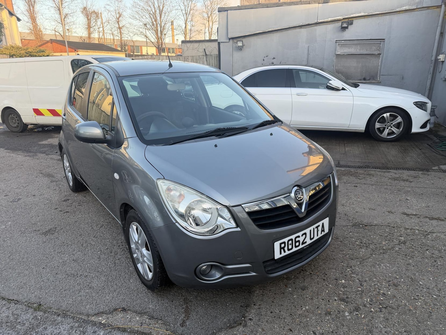 Used Vauxhall Agila 2012 for sale - 77079410: Photo 5