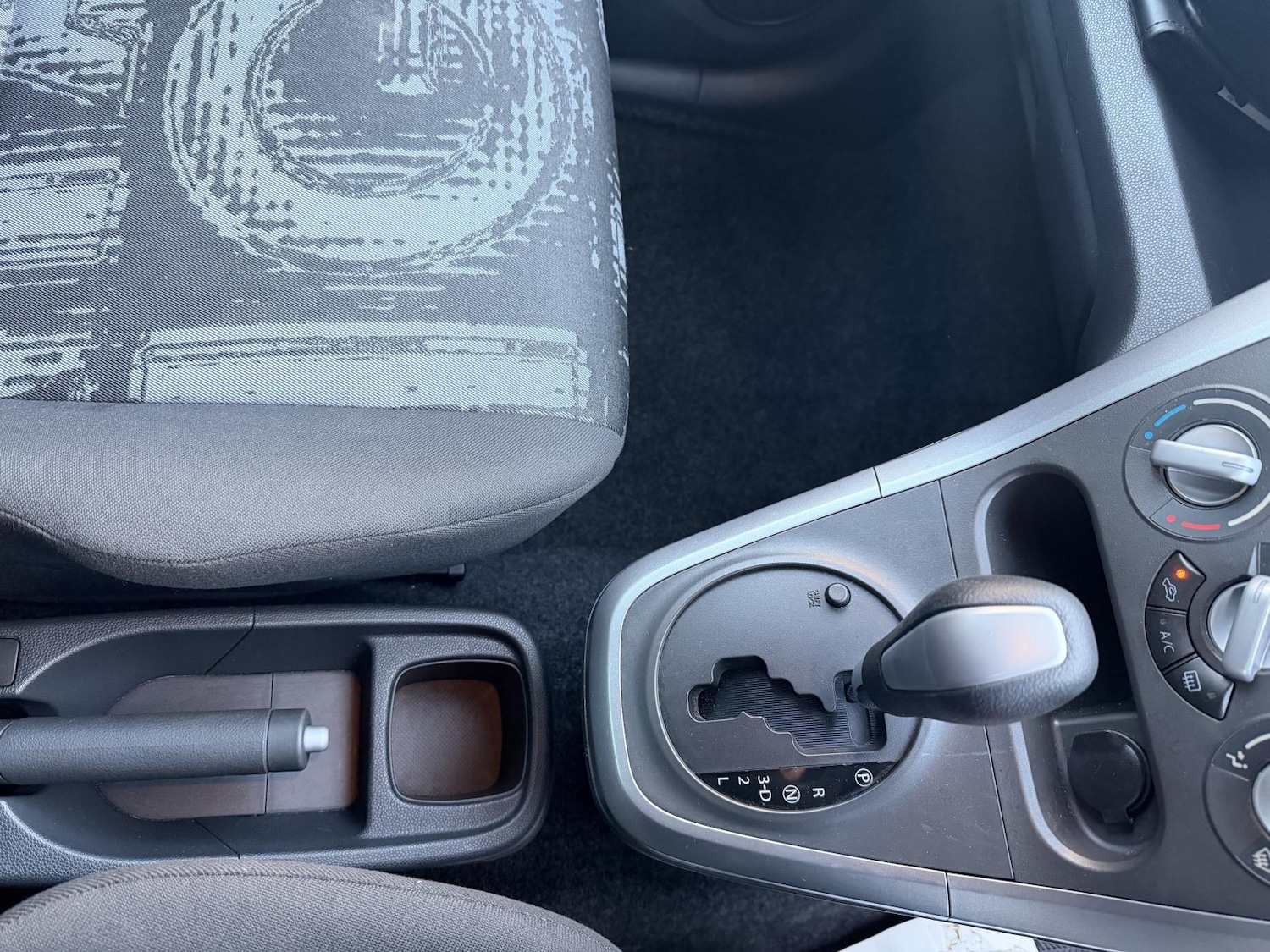 Used Vauxhall Agila 2012 for sale - 77079410: Photo 51