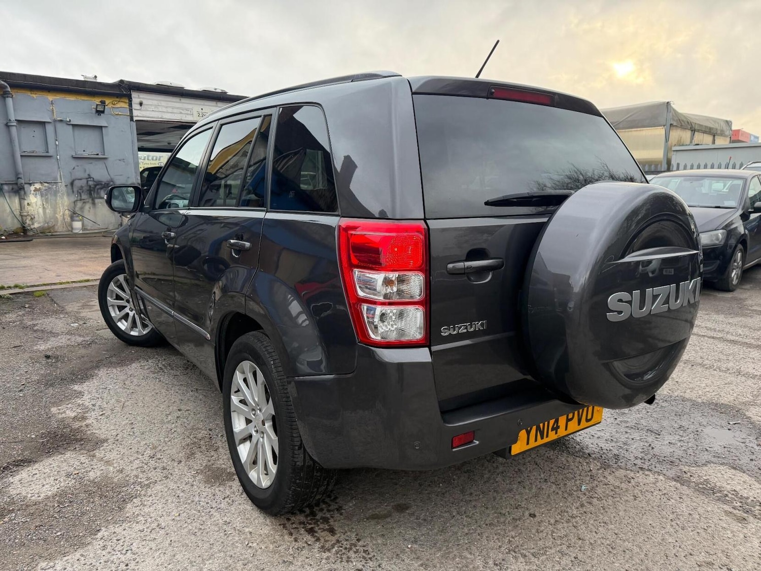 Used Suzuki Grand Vitara 2014 for sale - 76762217: Photo 2