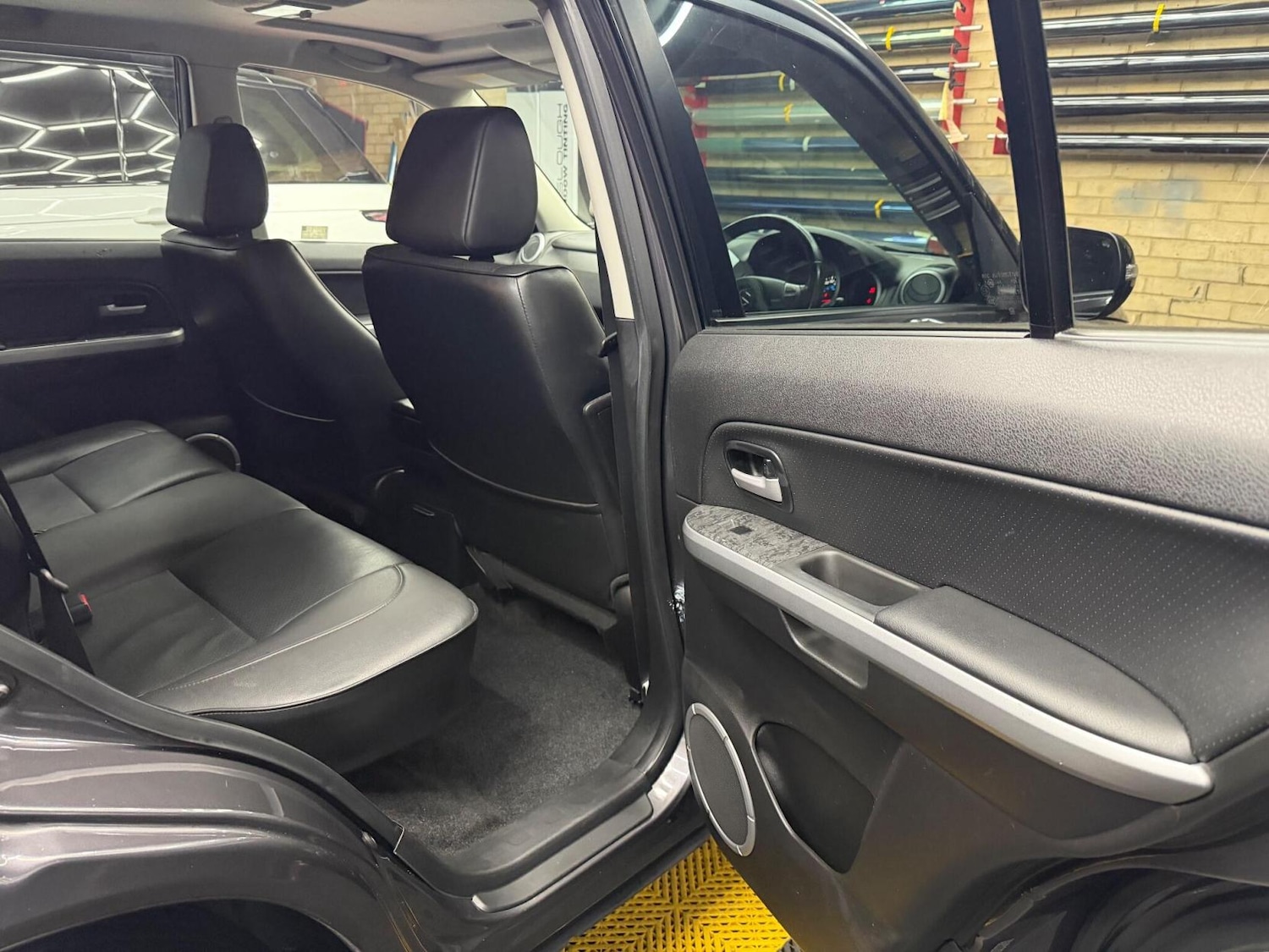 Used Suzuki Grand Vitara 2014 for sale - 76762217: Photo 73