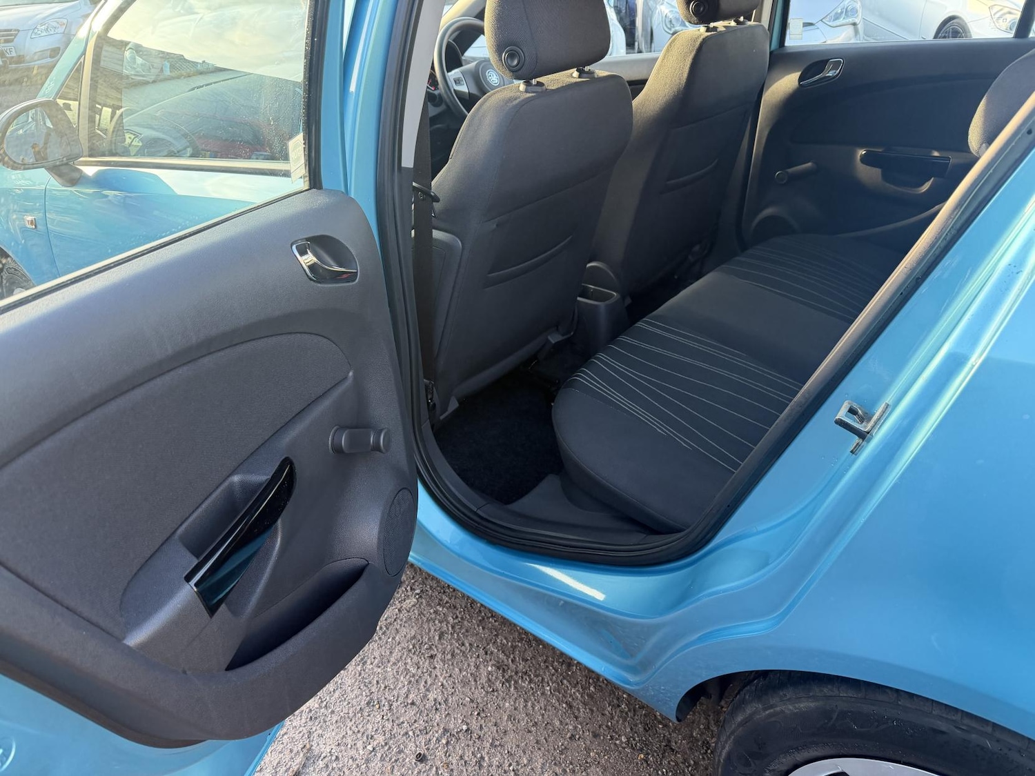 Used Vauxhall Corsa 2010 for sale - 76762216: Photo 13