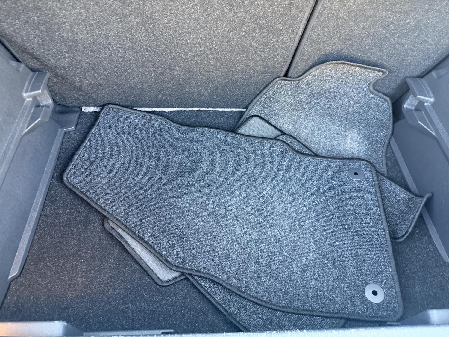 Used Vauxhall Corsa 2010 for sale - 76762216: Photo 23