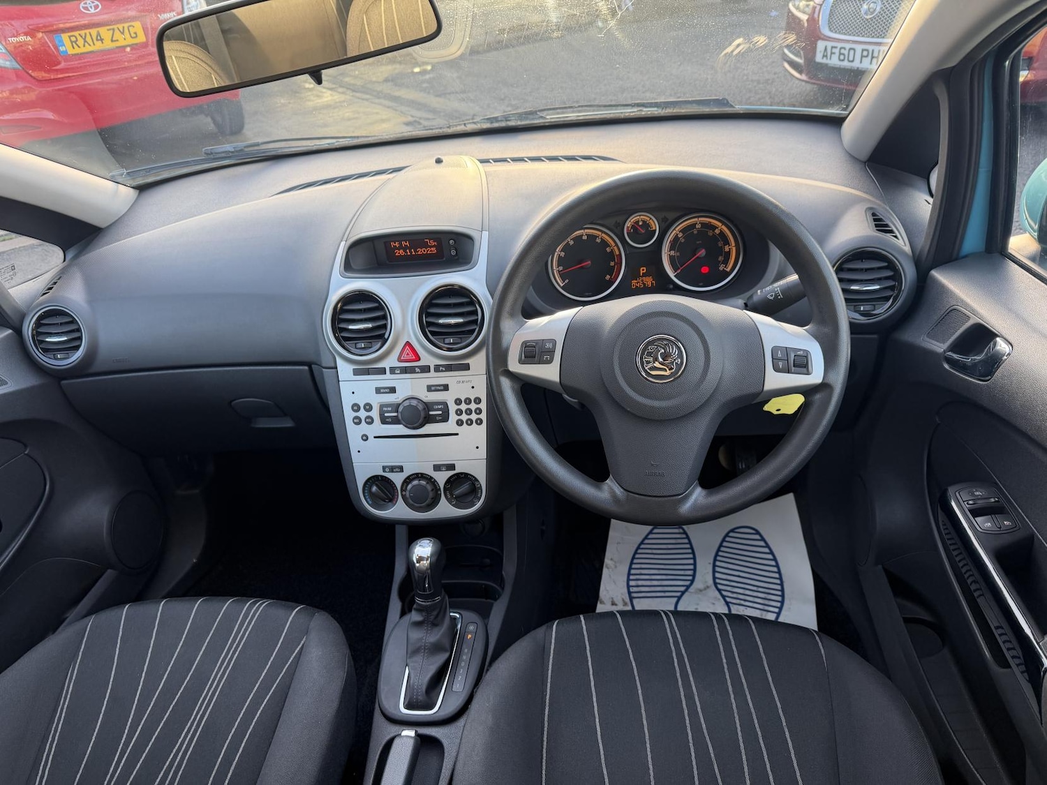 Used Vauxhall Corsa 2010 for sale - 76762216: Photo 28