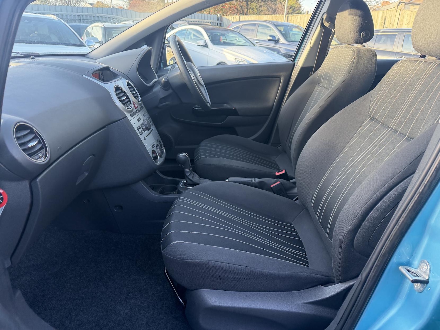 Used Vauxhall Corsa 2010 for sale - 76762216: Photo 31