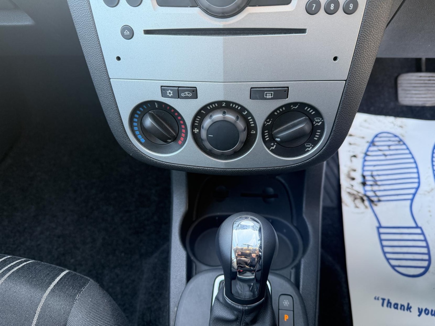 Used Vauxhall Corsa 2010 for sale - 76762216: Photo 51