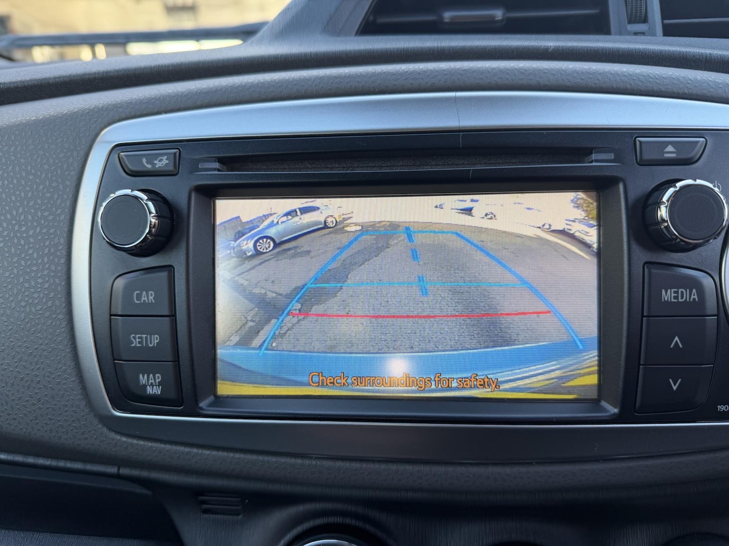 Used Toyota Yaris 2012 for sale - 76762228: Photo 54