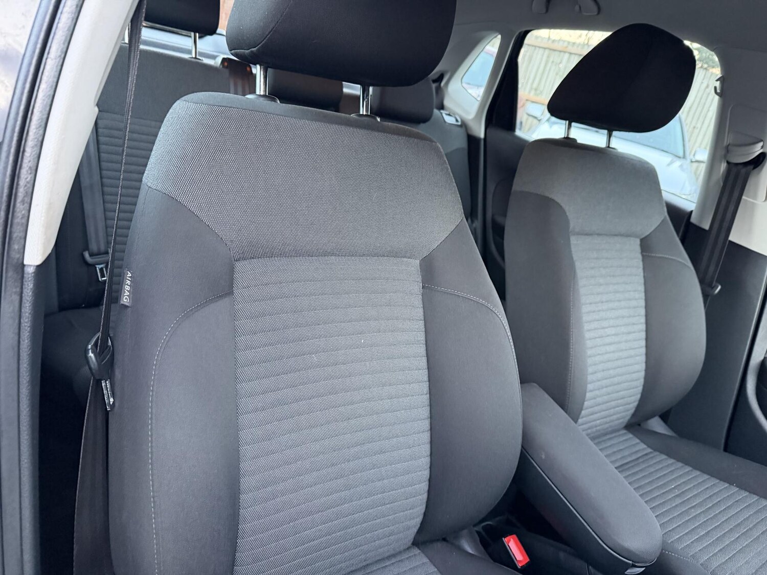 Used Volkswagen Polo 2013 for sale - 76762225: Photo 30