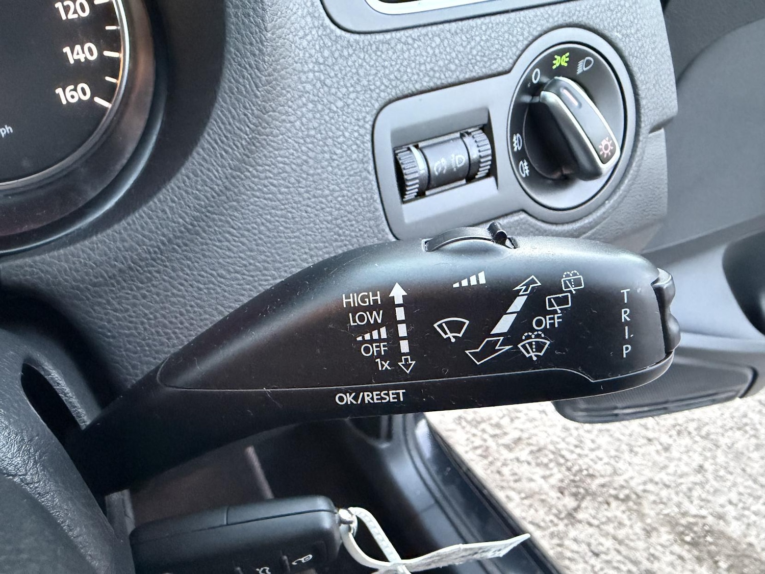 Used Volkswagen Polo 2013 for sale - 76762225: Photo 33