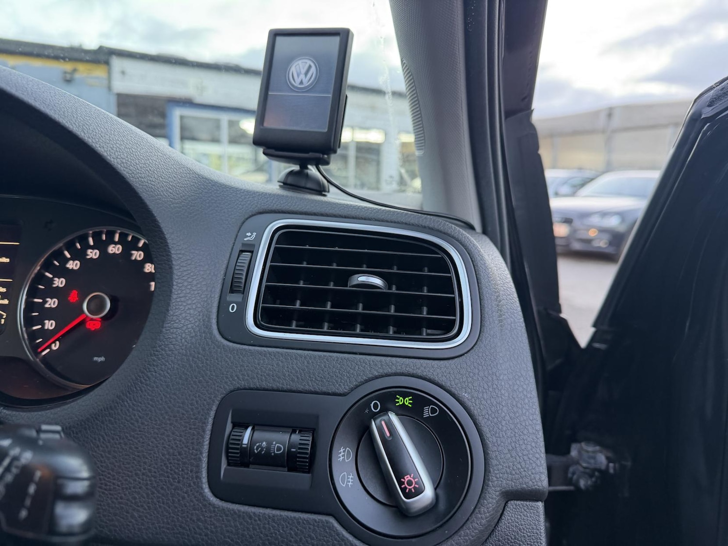 Used Volkswagen Polo 2013 for sale - 76762225: Photo 34