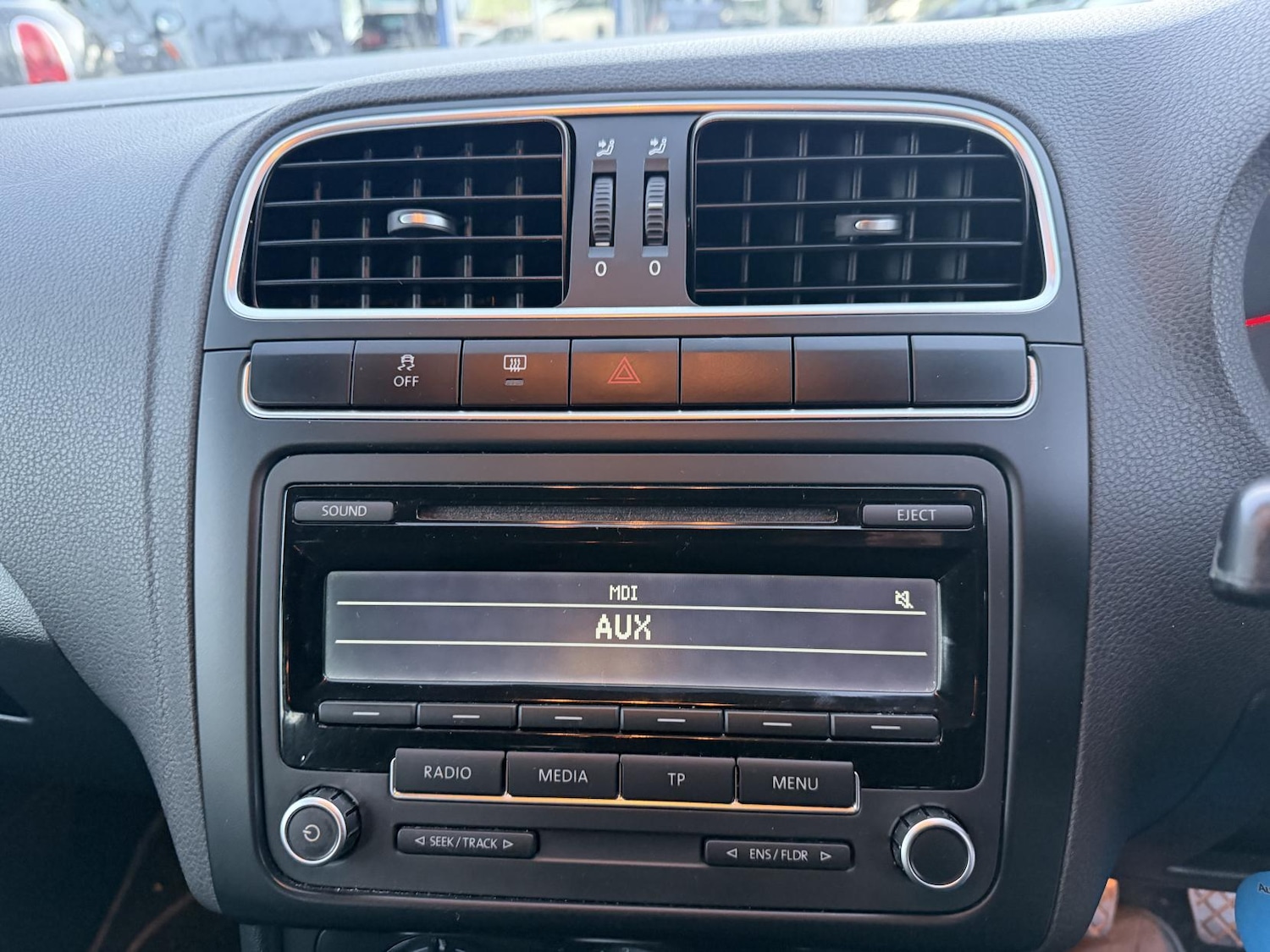 Used Volkswagen Polo 2013 for sale - 76762225: Photo 36