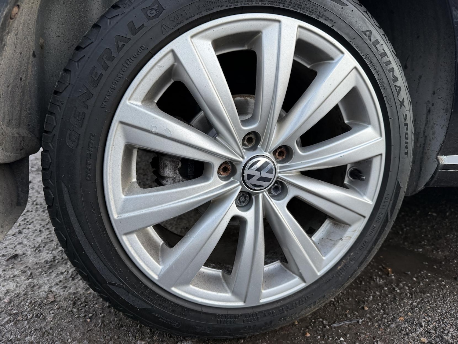 Used Volkswagen Polo 2013 for sale - 76762225: Photo 47