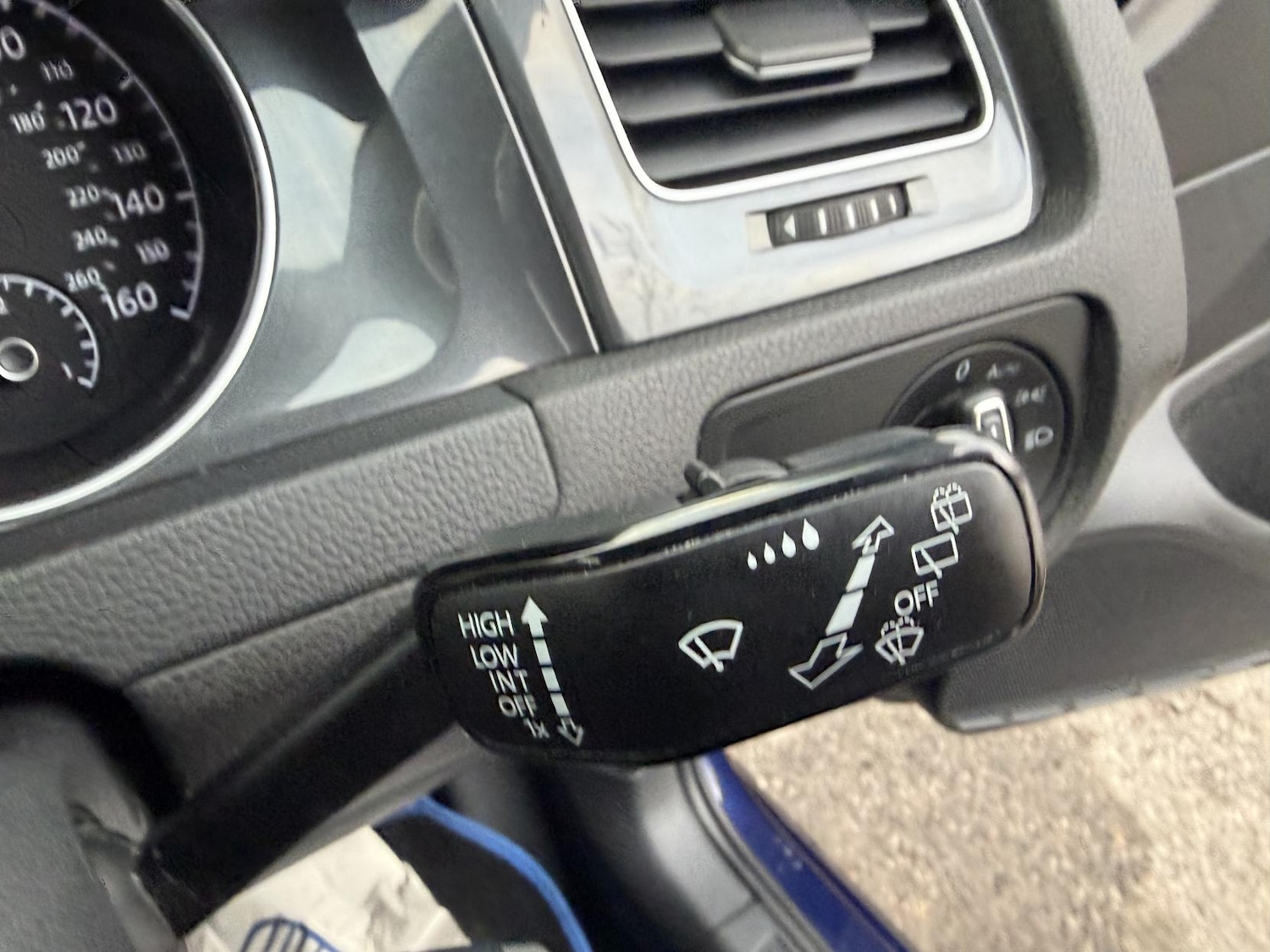 Used Volkswagen Golf 2019 for sale - 76762213: Photo 43