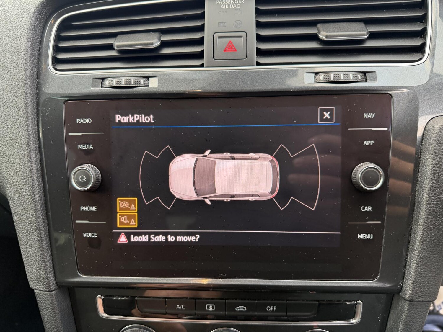 Used Volkswagen Golf 2019 for sale - 76762213: Photo 48