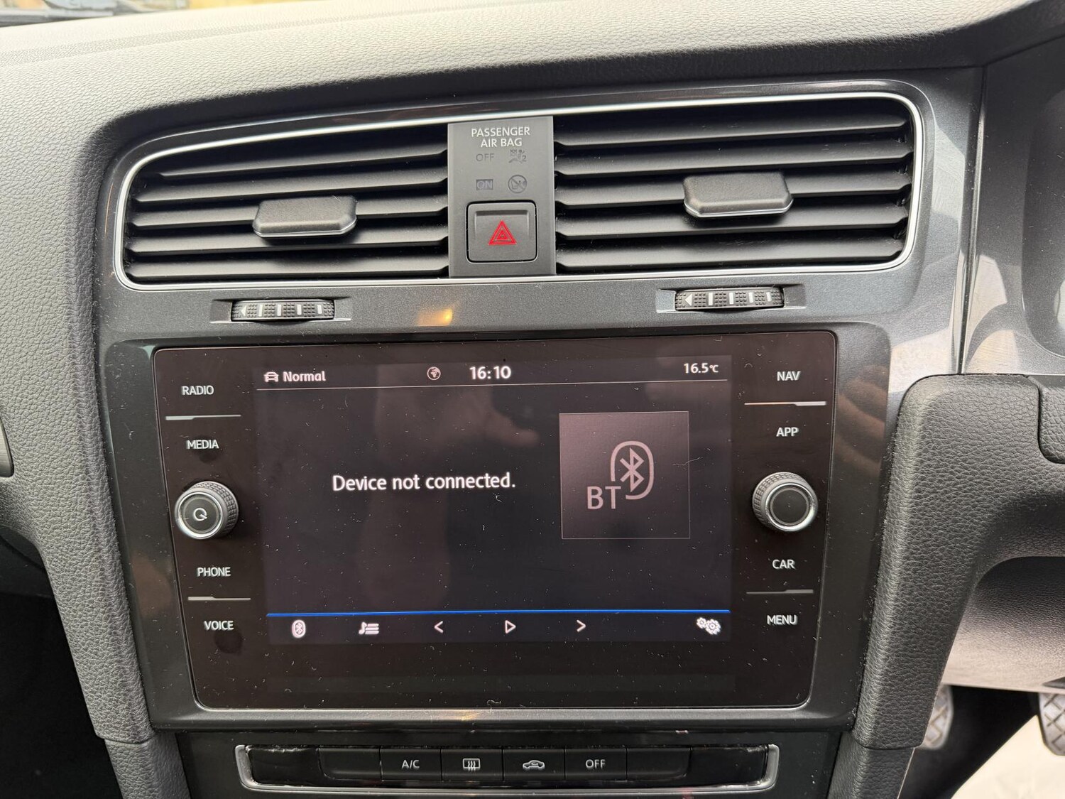 Used Volkswagen Golf 2019 for sale - 76762213: Photo 49