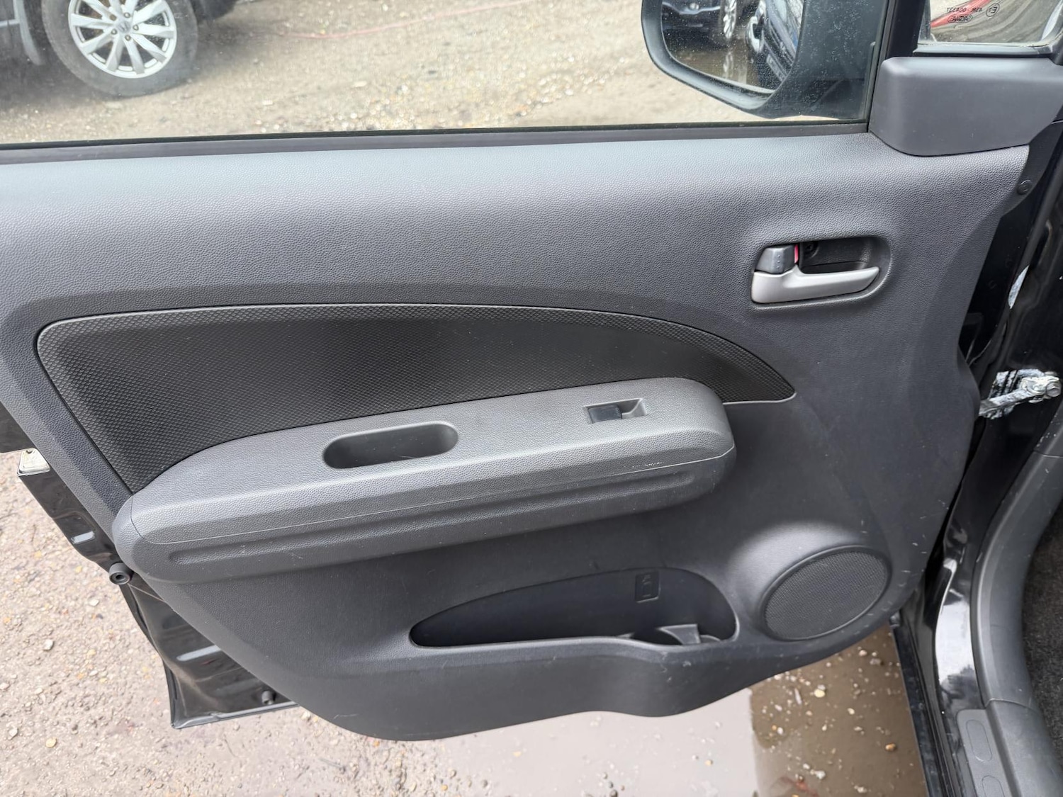 Used Vauxhall Agila 2013 for sale - 76885272: Photo 34