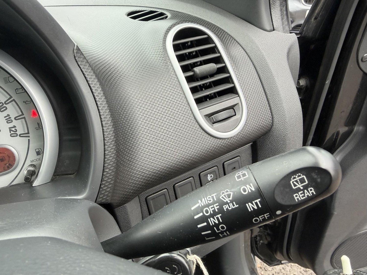 Used Vauxhall Agila 2013 for sale - 76885272: Photo 40