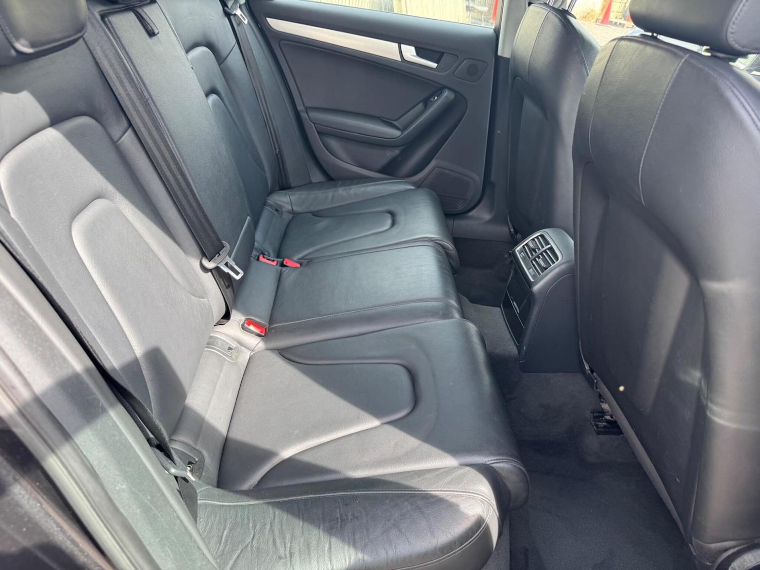 Used Audi A4 2014 for sale - 76741833: Photo 17