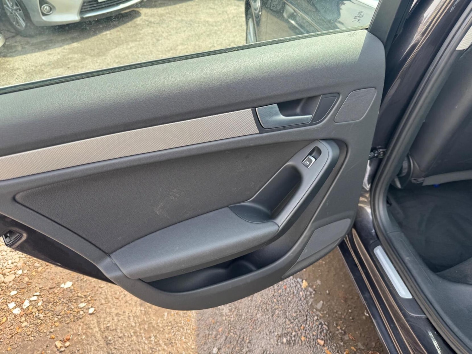 Used Audi A4 2014 for sale - 76741833: Photo 36