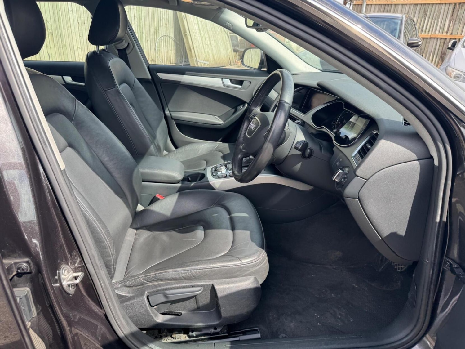 Used Audi A4 2014 for sale - 76741833: Photo 45