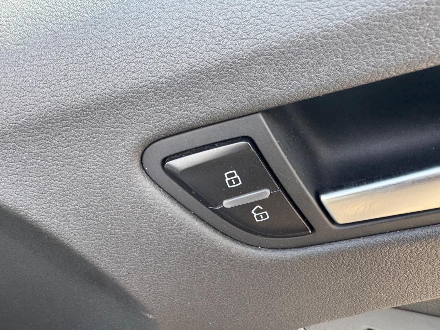 Used Audi A4 2014 for sale - 76741833: Photo 46