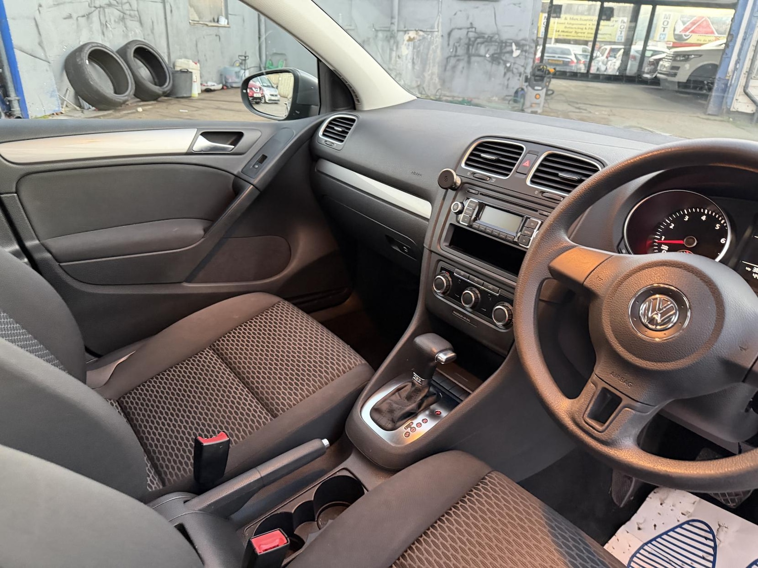 Used Volkswagen Golf 2009 for sale - 76762229: Photo 43