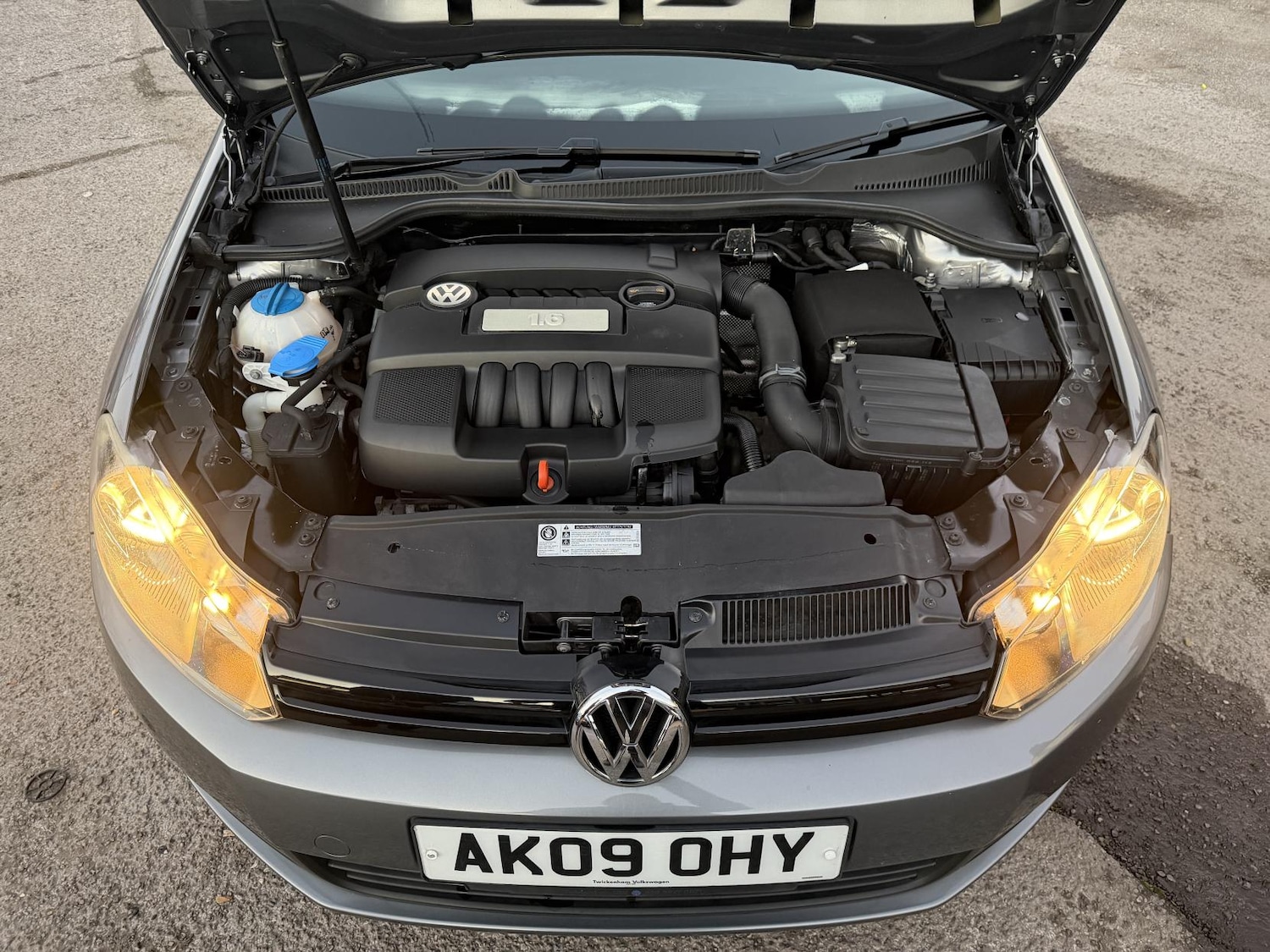 Used Volkswagen Golf 2009 for sale - 76762229: Photo 64